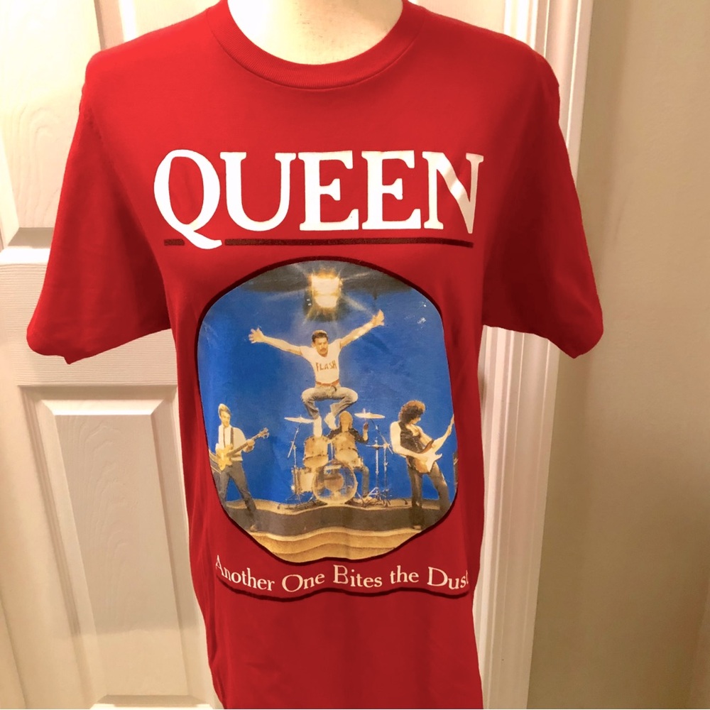 “NEW” Queen Another One Bites the Dust T-Shirt